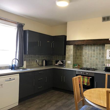Comfortable Home Away From Home, Town Centre, Free Parking,Multiple Rooms Cheltenham Extérieur photo