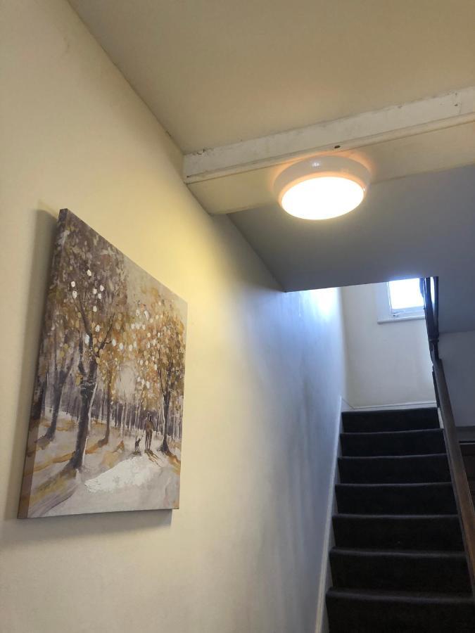 Comfortable Home Away From Home, Town Centre, Free Parking,Multiple Rooms Cheltenham Extérieur photo