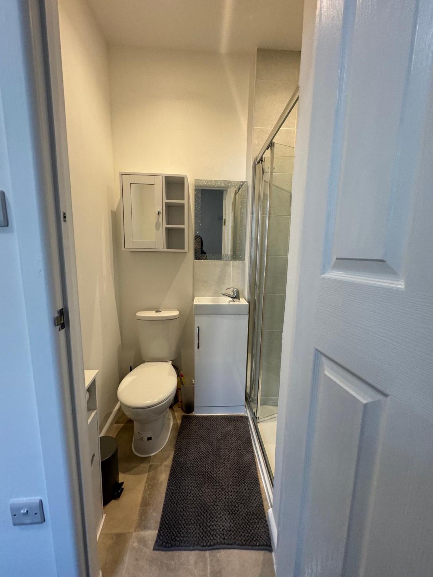 Comfortable Home Away From Home, Town Centre, Free Parking,Multiple Rooms Cheltenham Extérieur photo